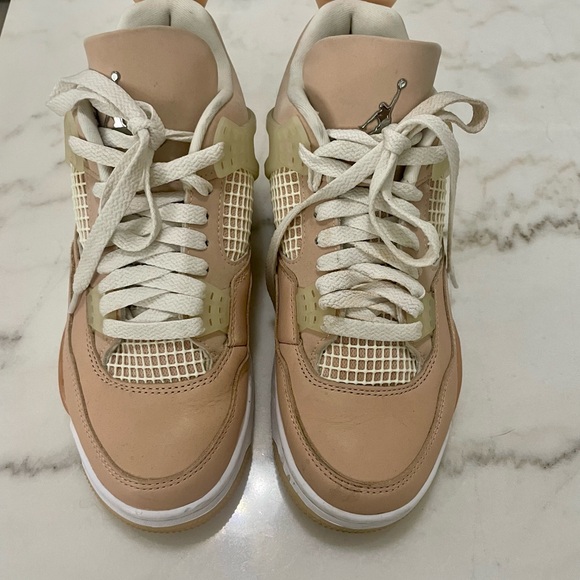 Jordan 4 Retro
Shimmer (Women's) - Picture 3 of 5